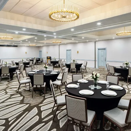DoubleTree by Hilton Hotel Rocky Mount