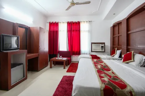 Hotel Katra Residency