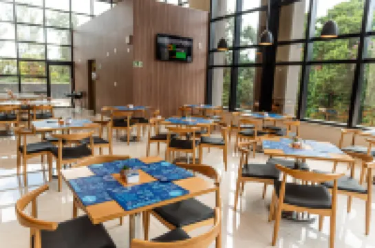 Rio Hotel by Bourbon Maringá