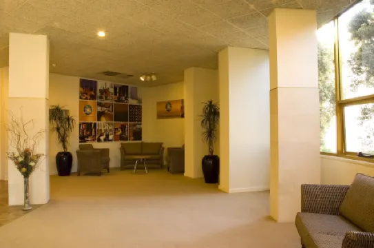 Atlantic Tower Motor Inn