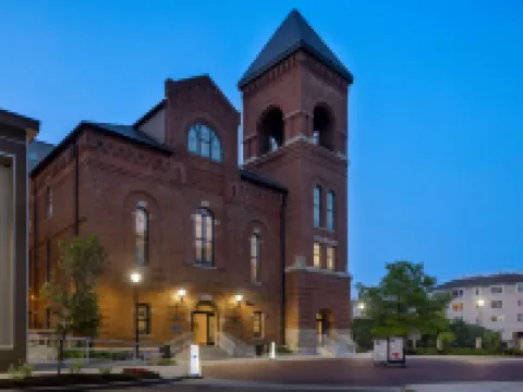 Hampton Inn by Hilton Indianapolis Downtown Iupui Hotels near Garfield Park Conservatory