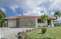 Spanish-Style Ocean View Villa Set in Garden - Calypso Court 3 Bedroom Villa by RedAwning
