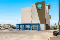 Tru by Hilton Midland