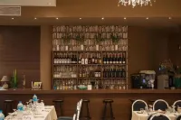 Hotel Yakinthos - Barer