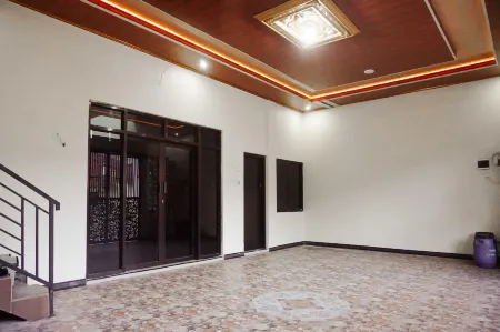 Senja Dieng Homestay Syariah RedPartner Отели в г. Kejajar