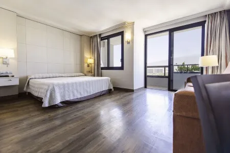 Spring Hotel Bitácora