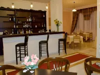 Alexiou Hotel