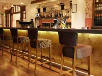 Burn Hall Hotel - bar