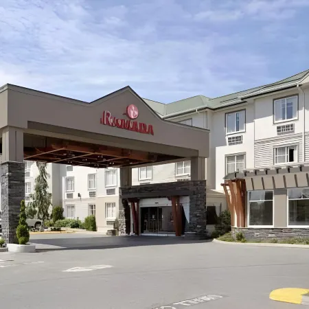Ramada by Wyndham Surrey/Langley
