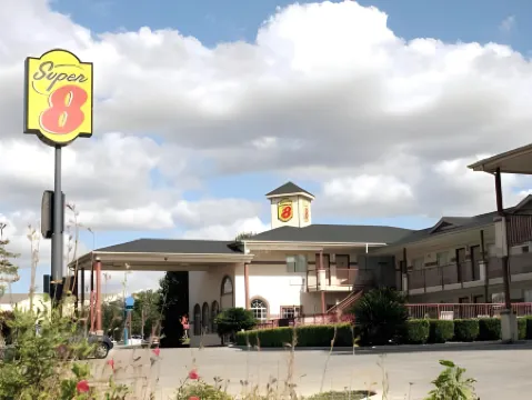 Hill Country Inn & Suites - New Braunfels / Gruene