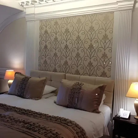 Hardwicke Hall Manor Hotel
