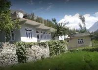 Diran Peak View Hotel - Parkering