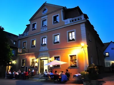 Akzent Hotel Schranne Отели рядом с достопримечательностью «Old Town»