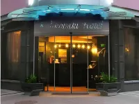 Art Plaza Hotel Hotels near ThaimOut
