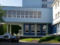 Hotel Karpatia Hotéis em Michalovce