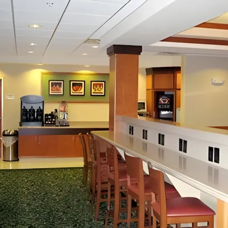 Fairfield Inn & Suites Ames