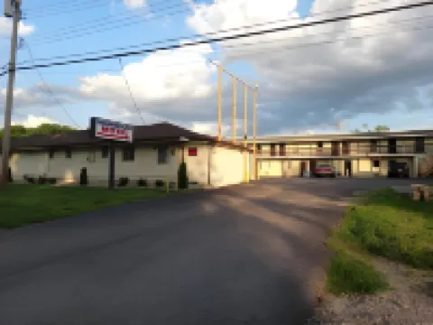 Indian Mound Motel