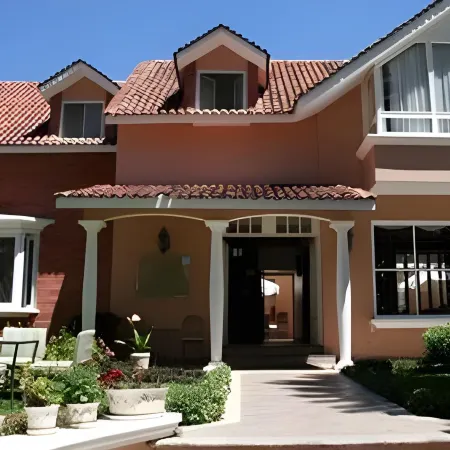 Casa Bonita Hotel & Luxury Residence