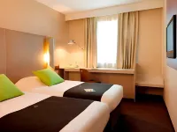 Campanile Perpignan Nord - Aéroport Hotels in Rivesaltes