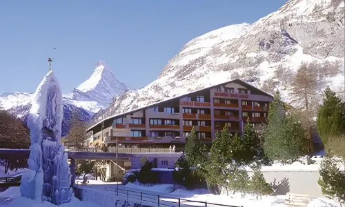 Swiss Alpine Hotel Allalin