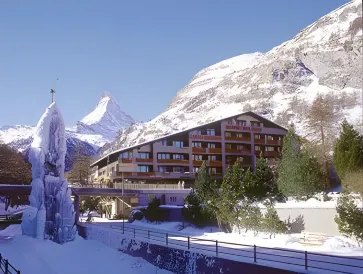 Swiss Alpine Hotel Allalin
