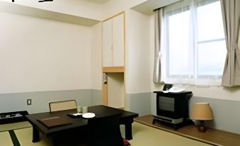 2. Hirosaki..