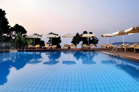 Kassandra Bay Resort, Suites & Spa