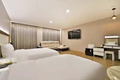 Gimhae City Hotel