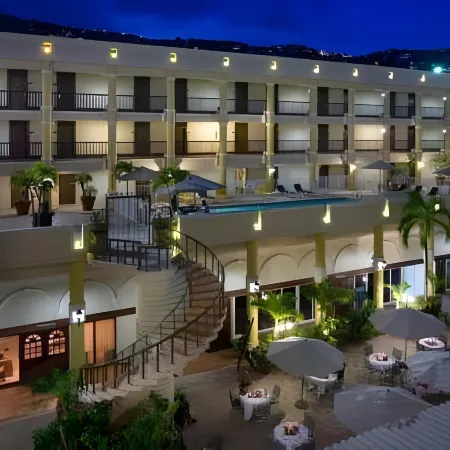 Windward Passage Hotel