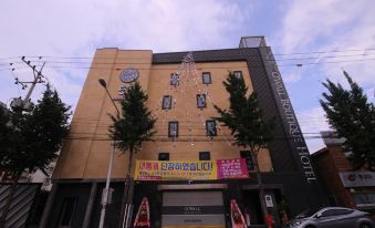 1. 대구 오월 호텔..