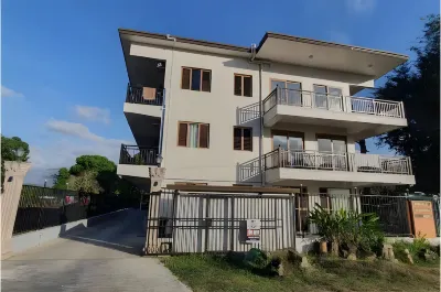 Nena Accommodations Các khách sạn ở 