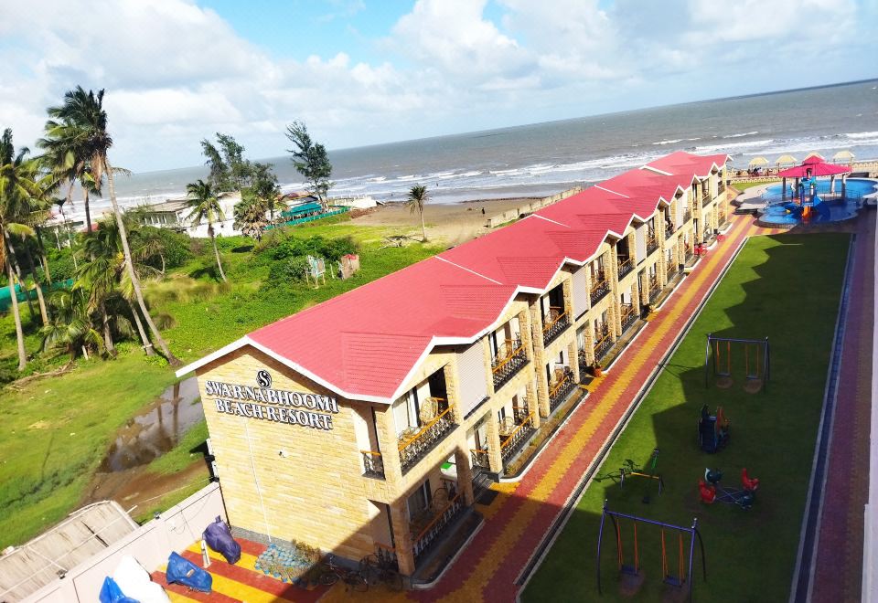 Swarnabhoomi Beach Resort 수영장