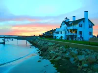Lighthouse Inn Cape Cod Hotels in West Dennis