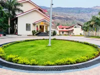 The Grand Leela Resort