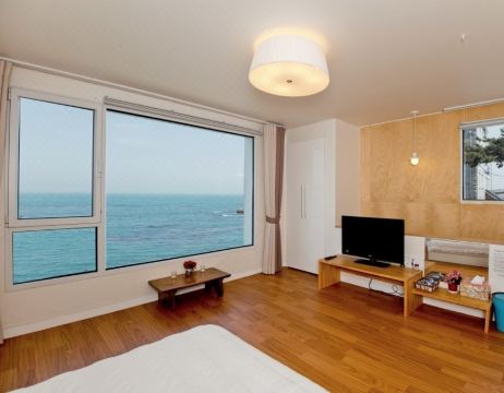 햇살좋은펜션 바다 조망