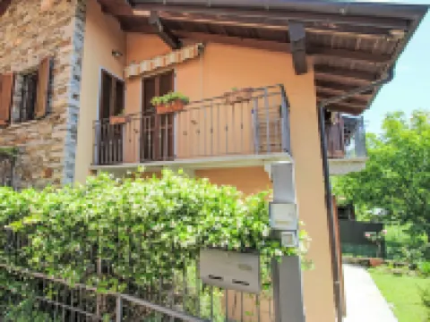 Sky & Lake Hotels in Arizzano