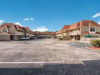 Quality Inn Little Creek Hotels in Virginia Beach