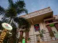 La Oasis 由 Meraden的 安朱納海酒店