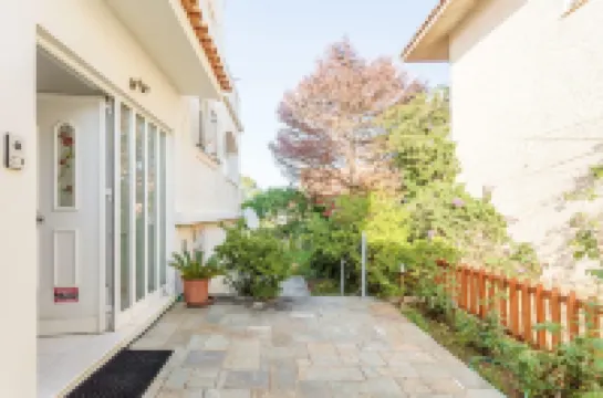 Casa Nebari Seaside Retreats - Fully Equipped, Ideal Spot