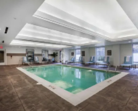 Comfort Suites-Youngstown North Hotels in Churchill