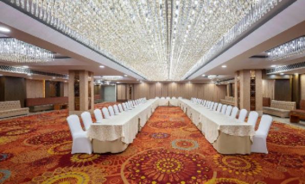 4. 래디슨 블루 가..