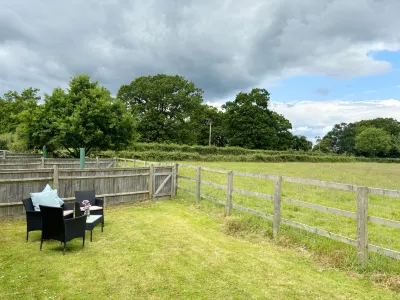 Oak Cottage