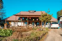 普光寺 蠶影山堂附近的飯店