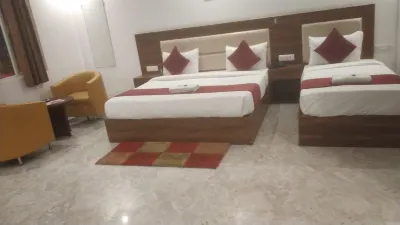HOTEL DIAMOND STAR INN