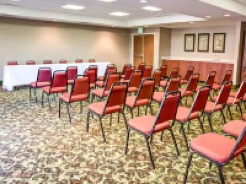 Comfort Suites Gadsden Attalla Hotels in Gadsden