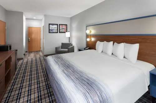 AmericInn by Wyndham Eagle River Downtown Hotels in Cloverland