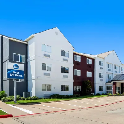 SureStay by Best Western Bryan College Station Hotels near Aggie Soccer Complex