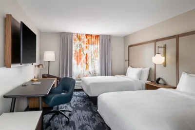 Fairfield Inn & Suites Minneapolis Burnsville Hotels near Marshalls