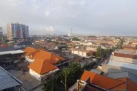 The Square Universitas Petra Water Heater WiFi 2G