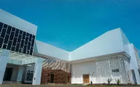 Grand Nur Boutique Hotel Watampone Hotel dekat Bone Tiga